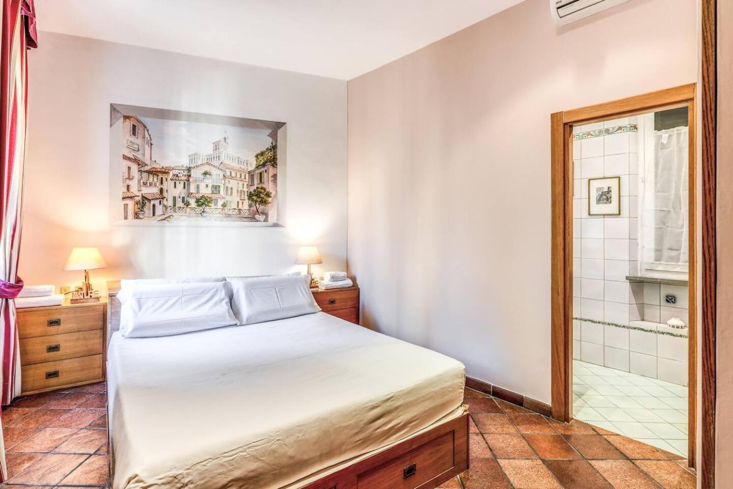 Апартаменты Cozy Flat In Trevi Fountain Рим Экстерьер фото